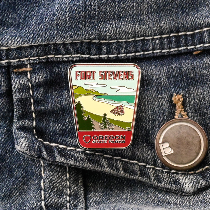 Fort Stevens Enamel Pin | Patchmarks Oregon State Parks
